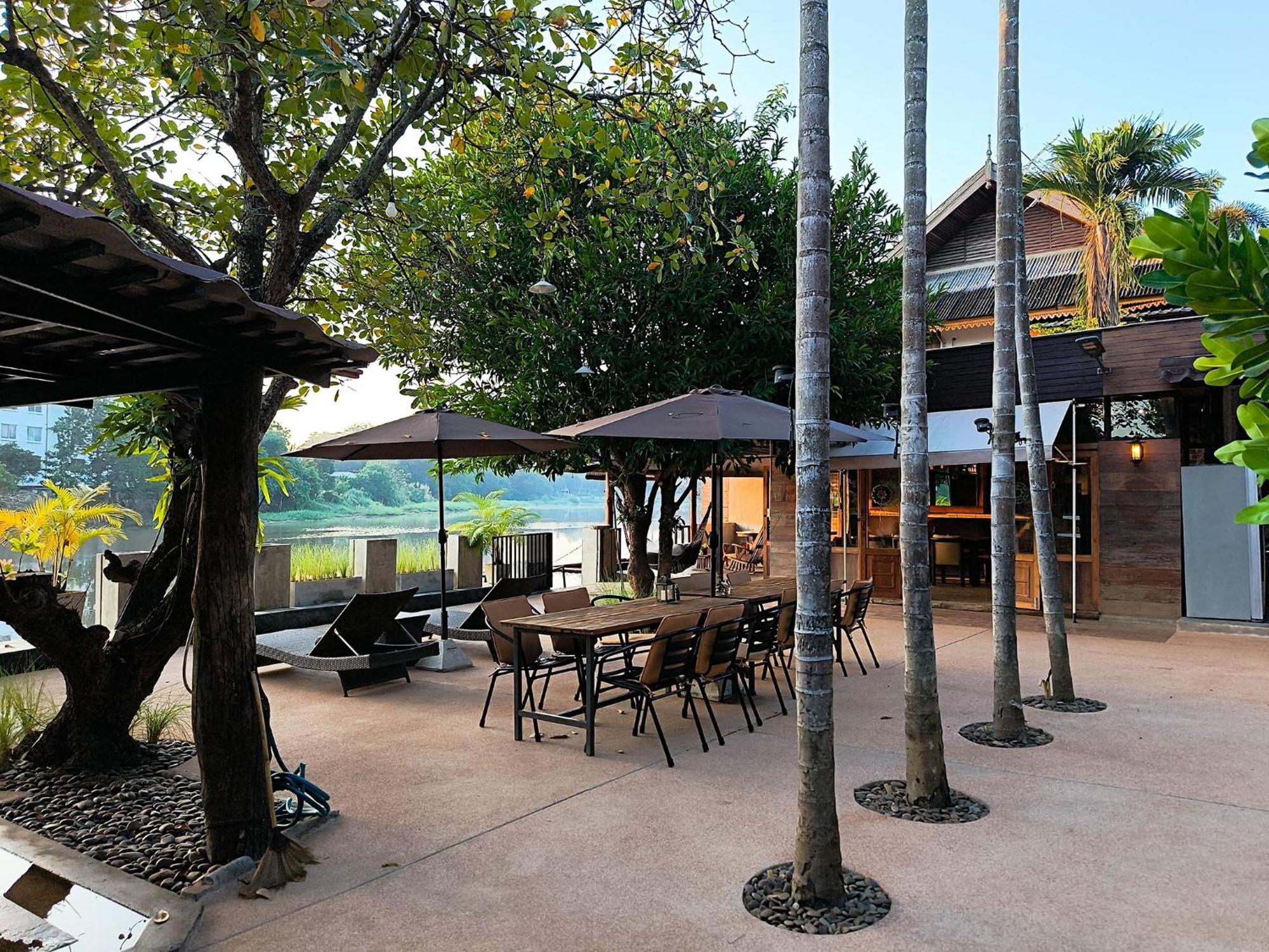 Tolani Riverside Villa Chiang Mai Extérieur photo