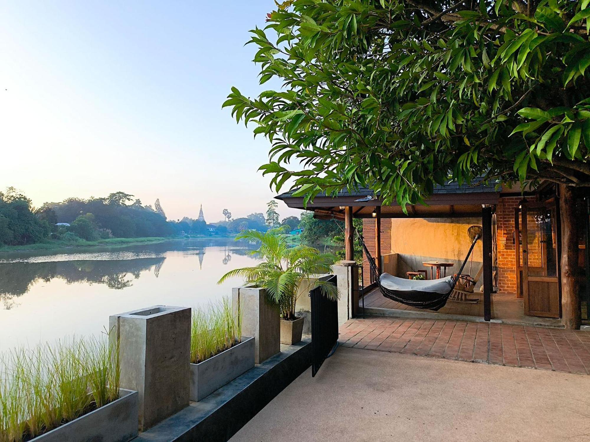 Tolani Riverside Villa Chiang Mai Extérieur photo