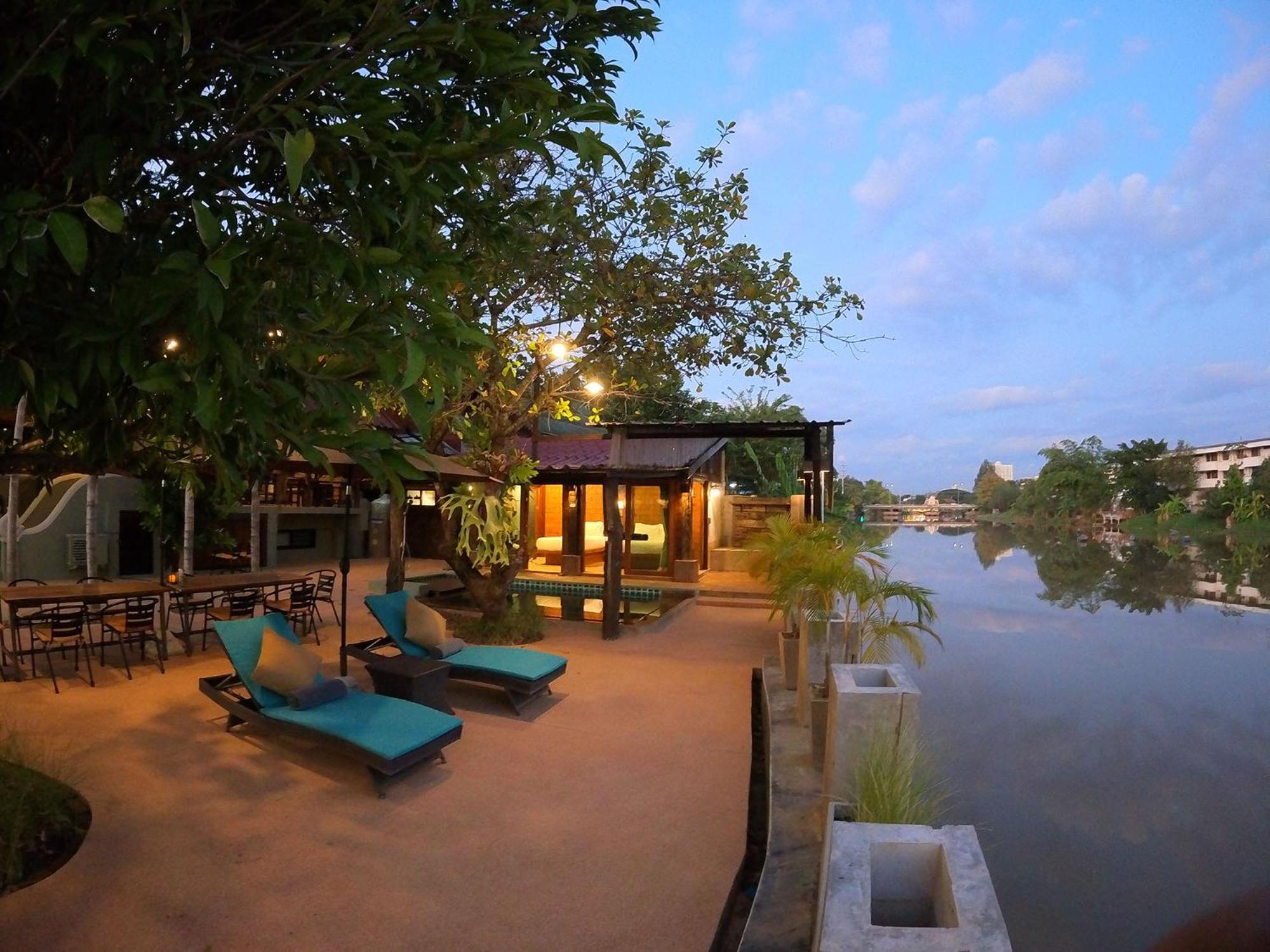 Tolani Riverside Villa Chiang Mai Extérieur photo