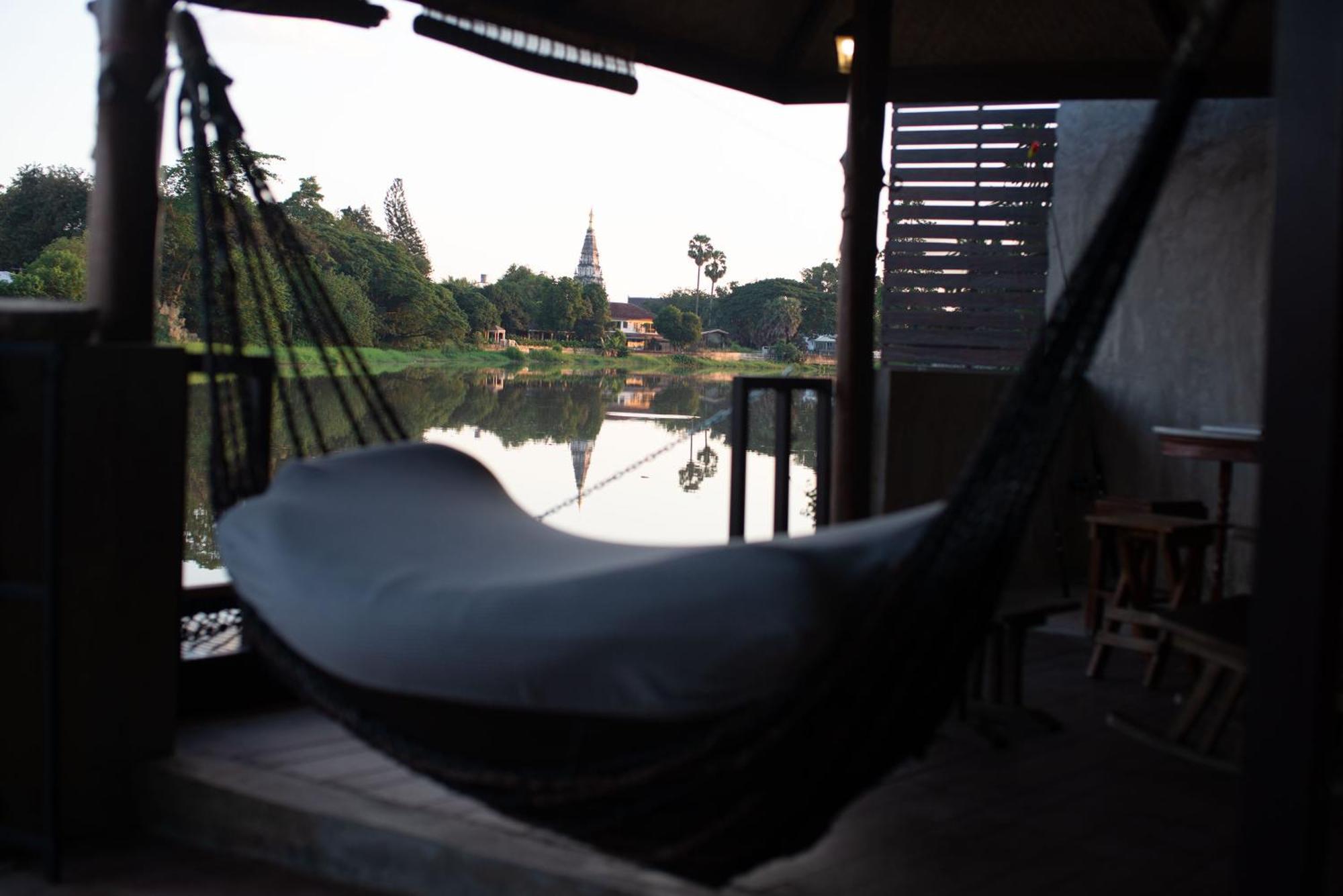Tolani Riverside Villa Chiang Mai Extérieur photo