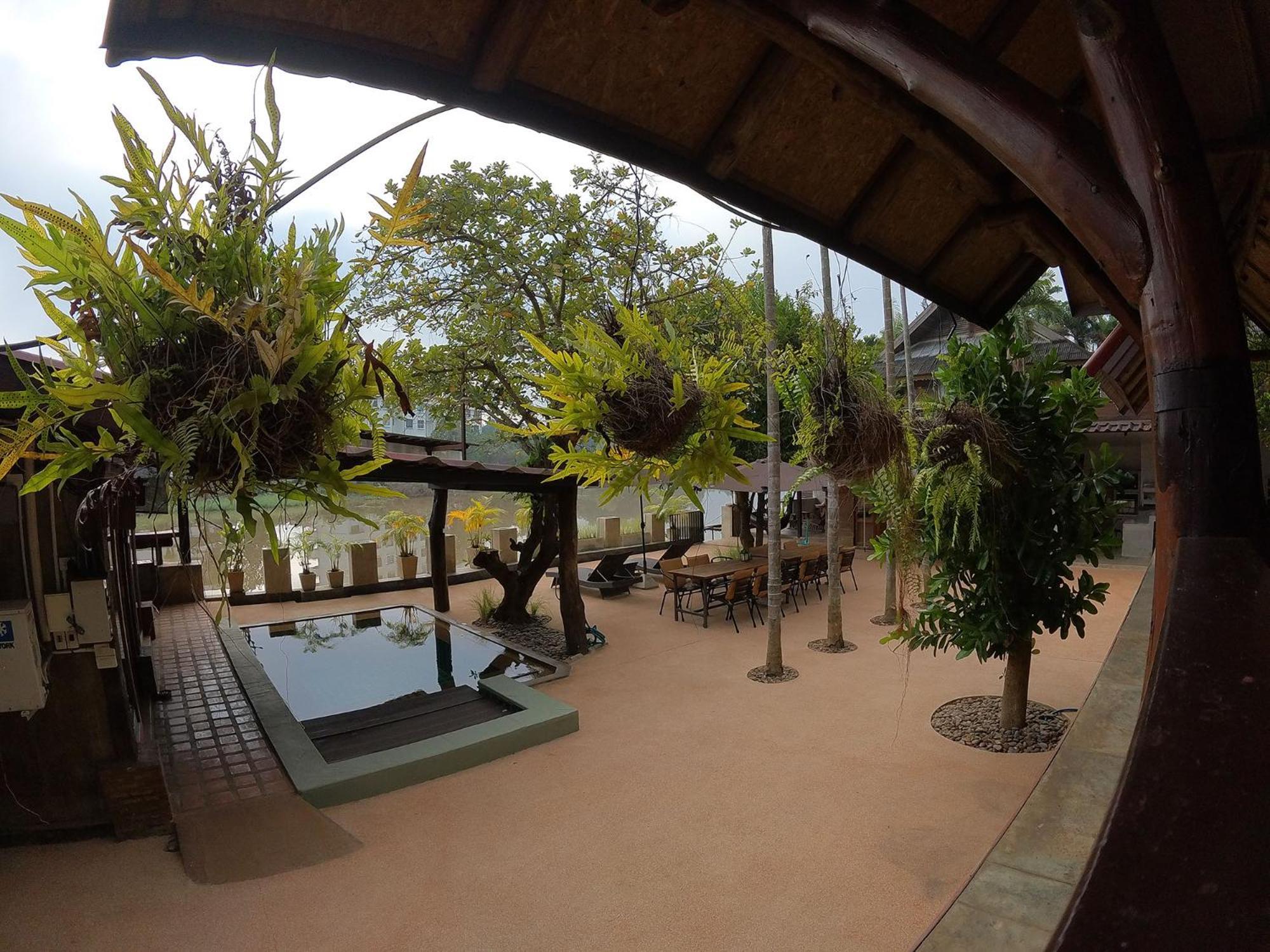 Tolani Riverside Villa Chiang Mai Extérieur photo