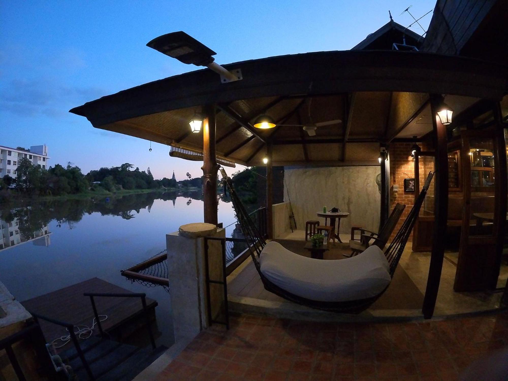 Tolani Riverside Villa Chiang Mai Extérieur photo